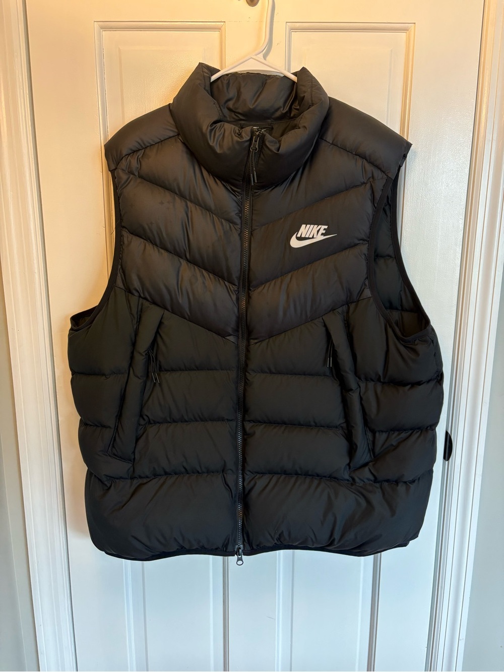 XXL Nike Black Quilted Puffer Vest with White Logo